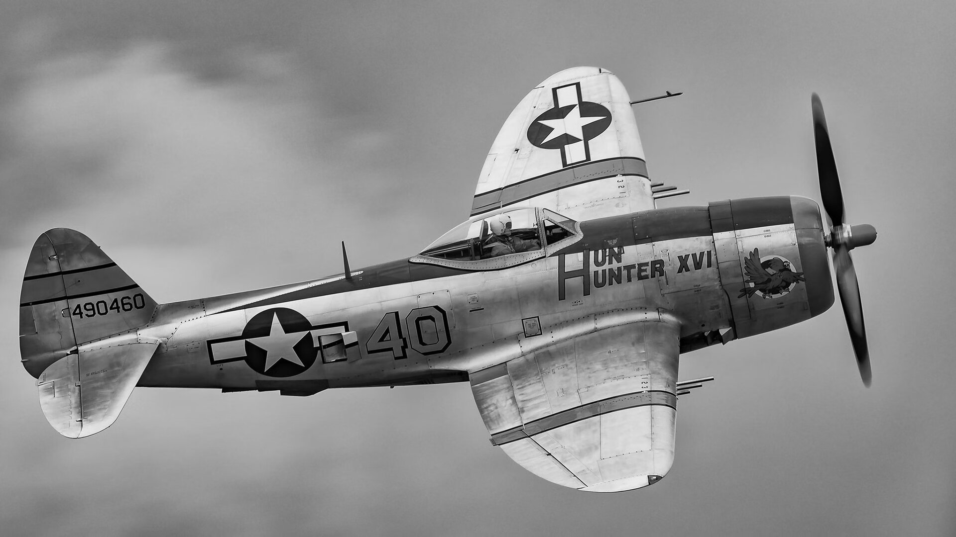 荷兰队在欧洲杯小组赛中表现不佳,最终以小组第三身份晋级淘汰赛。